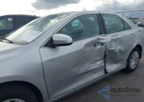 2013 Toyota Camry L z USA, uszkodzony, nr VIN 4T4BF1FKXDR308928